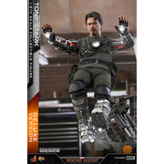 Hot Toys Iron Man Tony Stark Mech Test Deluxe Action Figure MMS582