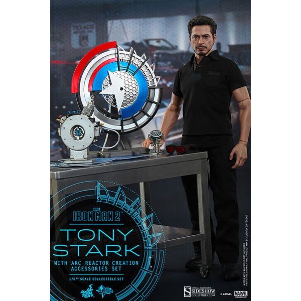 Hot Toys Iron Man 2: Tony Stark with Arc Reactor Action Figure MMS273