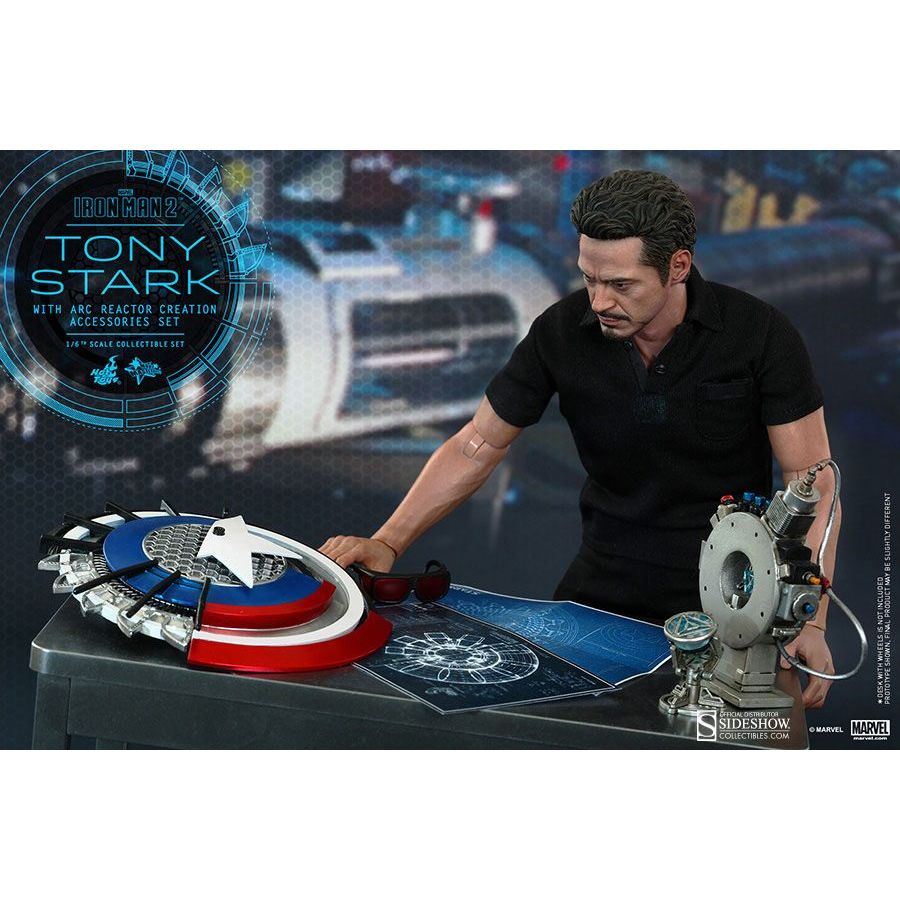 Hot Toys Iron Man 2: Tony Stark with Arc Reactor Action Figure MMS273