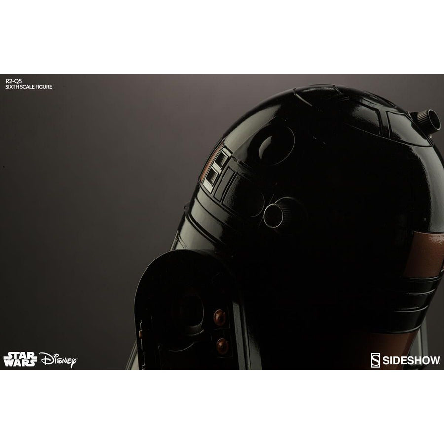 Hot Toys Sideshow Star Wars R2-Q5 Action Figure 100382