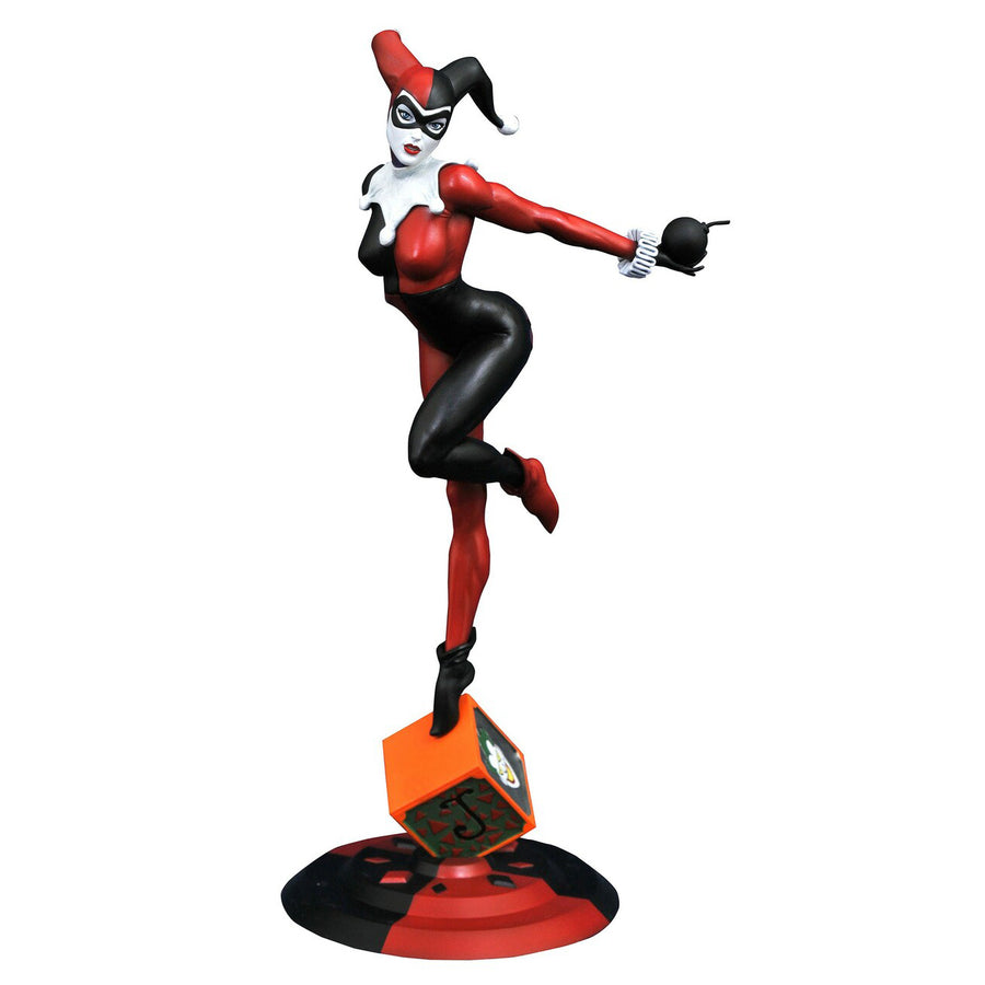 DC Diamond Gallery Harley Quinn 9 Inch Statue