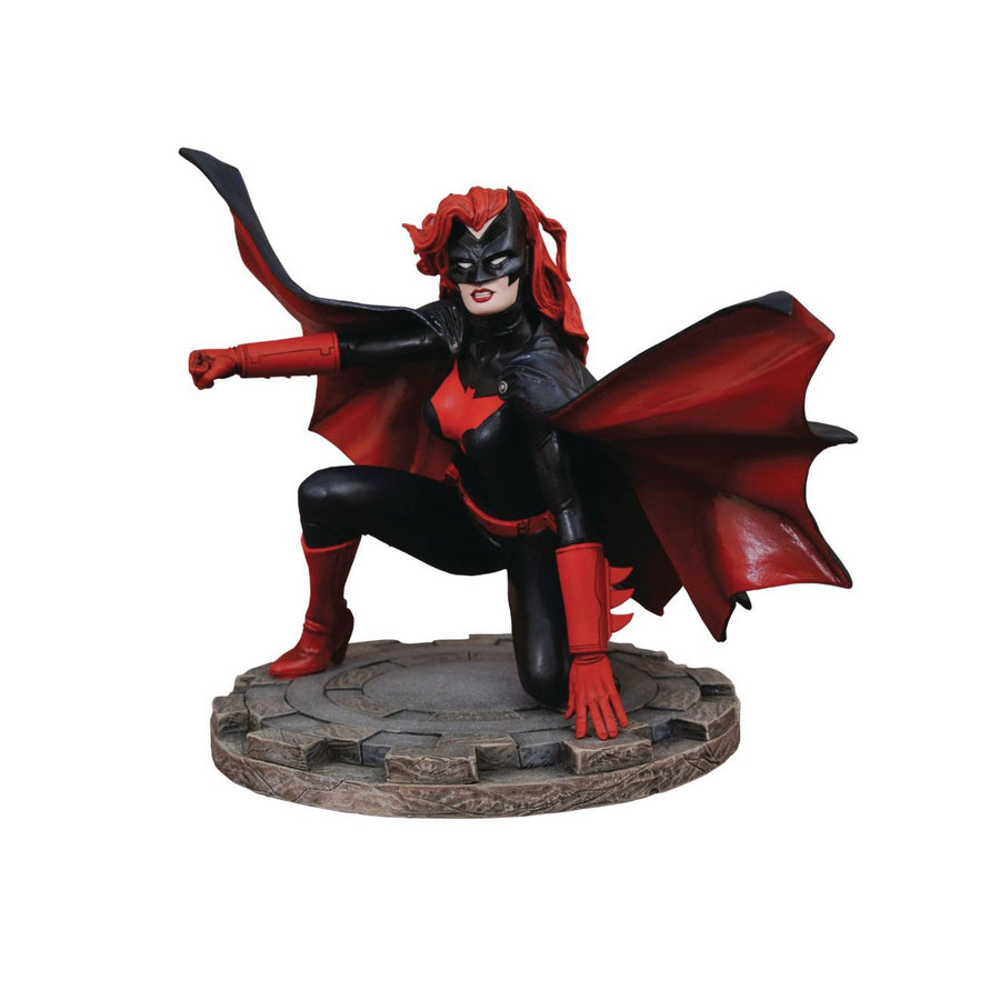 Diamond Select DC Gallery Batwoman Comic PVC Figure